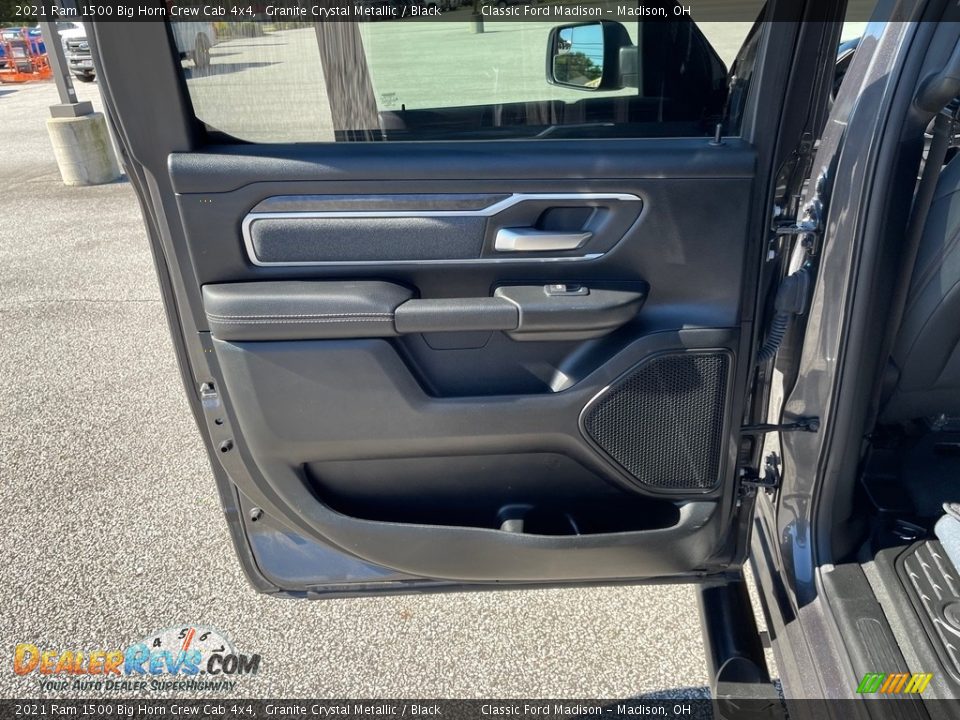 2021 Ram 1500 Big Horn Crew Cab 4x4 Granite Crystal Metallic / Black Photo #14