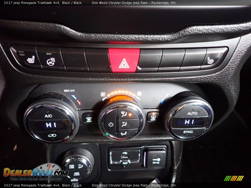 2017 Jeep Renegade Trailhawk 4x4 Black / Black Photo #19
