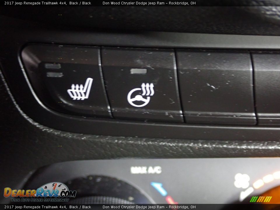 2017 Jeep Renegade Trailhawk 4x4 Black / Black Photo #20