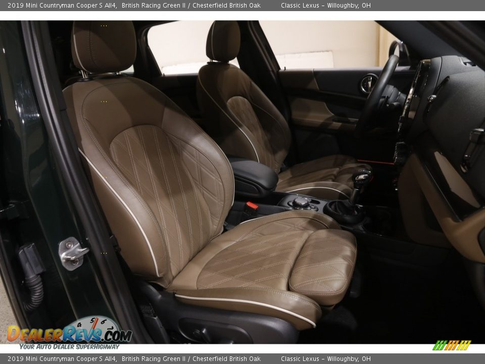 Front Seat of 2019 Mini Countryman Cooper S All4 Photo #16