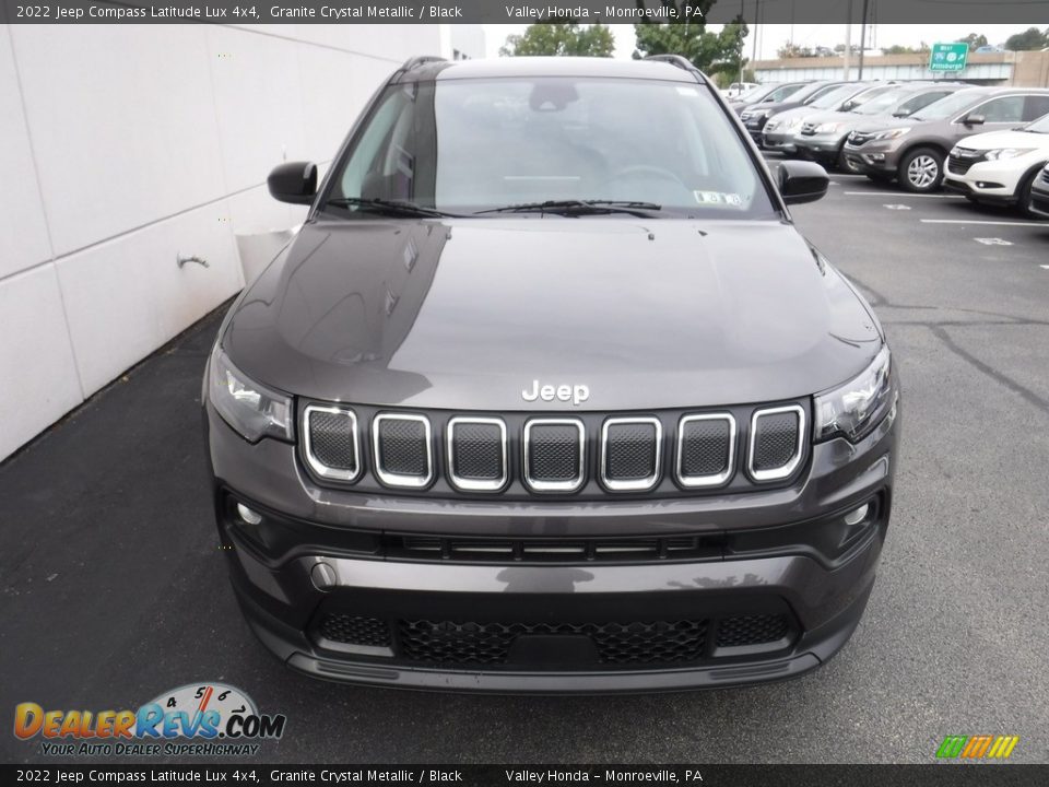 2022 Jeep Compass Latitude Lux 4x4 Granite Crystal Metallic / Black Photo #5