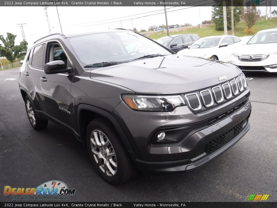 2022 Jeep Compass Latitude Lux 4x4 Granite Crystal Metallic / Black Photo #6