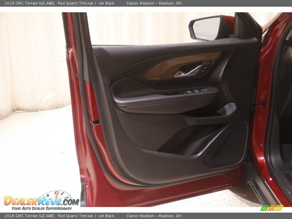 2018 GMC Terrain SLE AWD Red Quartz Tintcoat / ­Jet Black Photo #4