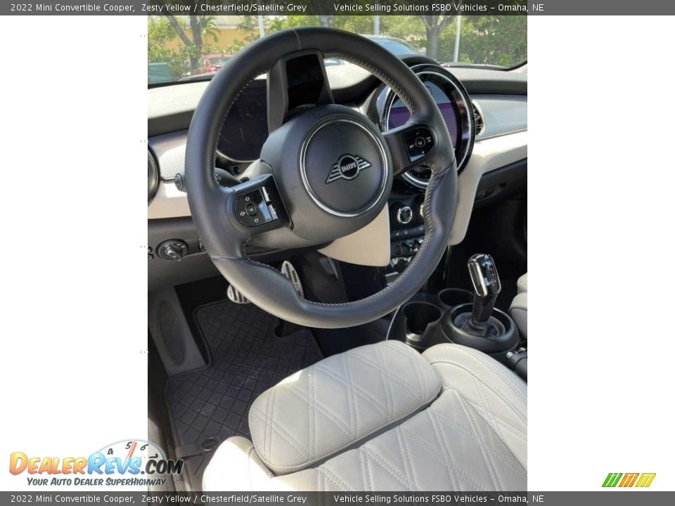 2022 Mini Convertible Cooper Steering Wheel Photo #17