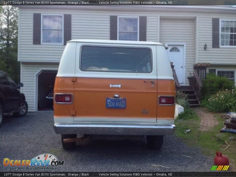 1977 Dodge B Series Van B200 Sportsman Orange / Black Photo #4