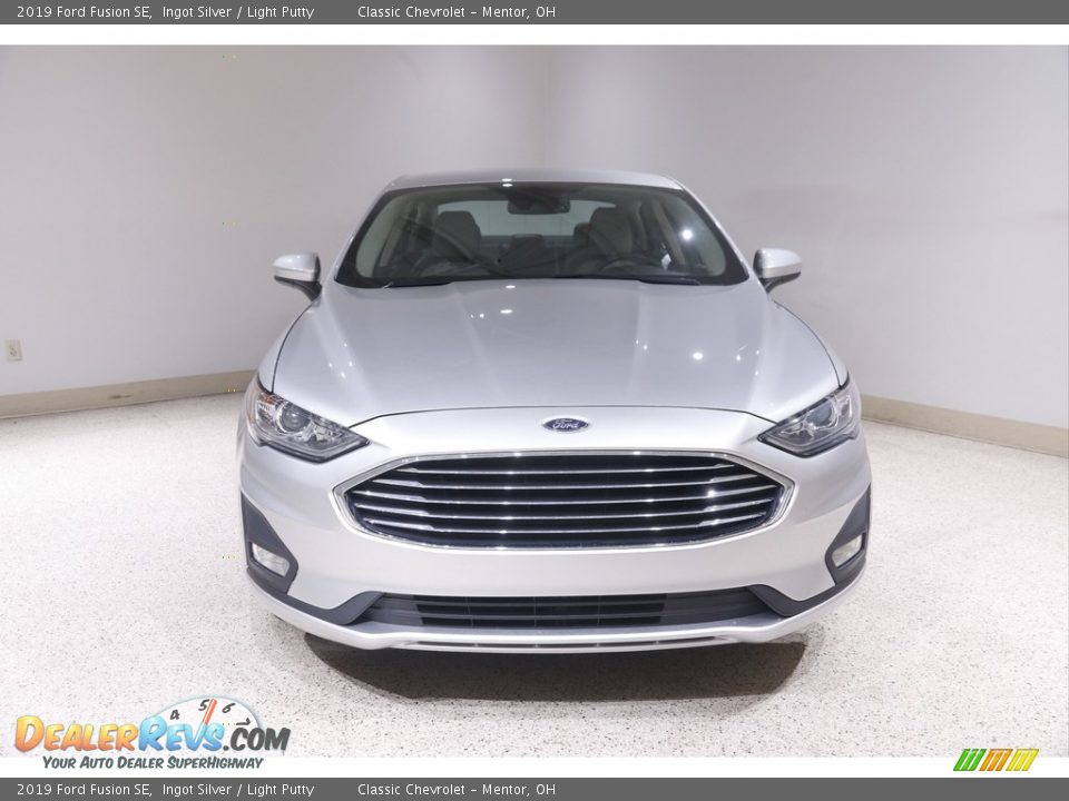 2019 Ford Fusion SE Ingot Silver / Light Putty Photo #2