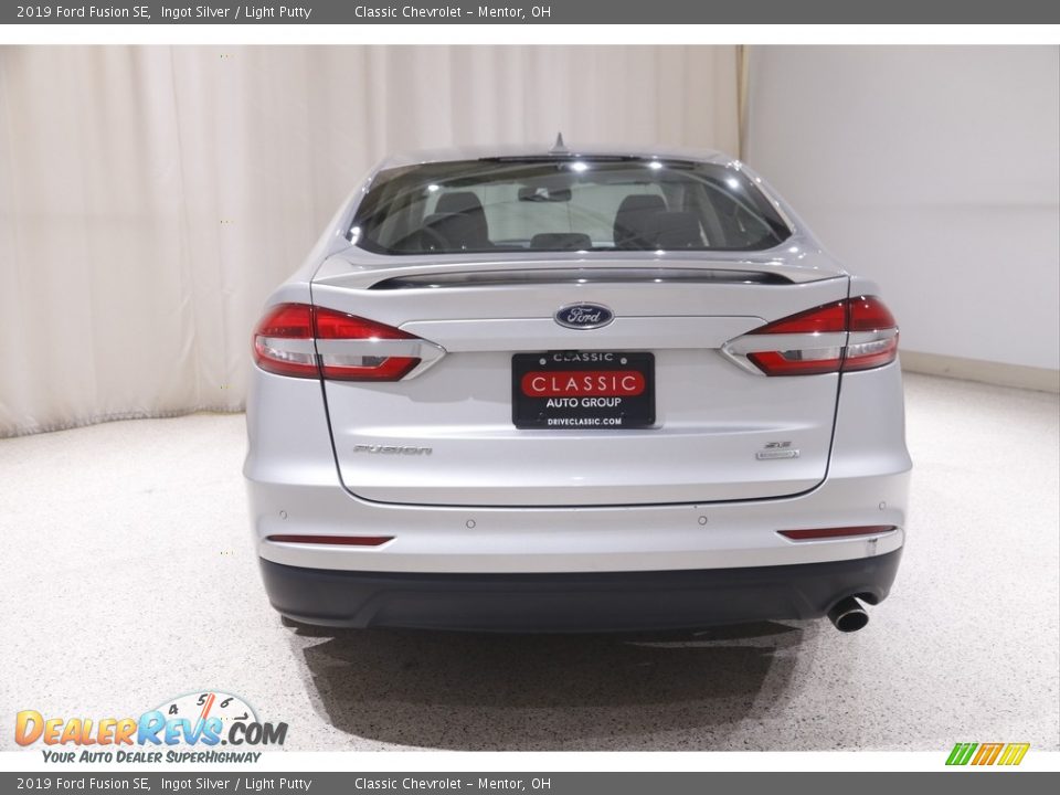 2019 Ford Fusion SE Ingot Silver / Light Putty Photo #19