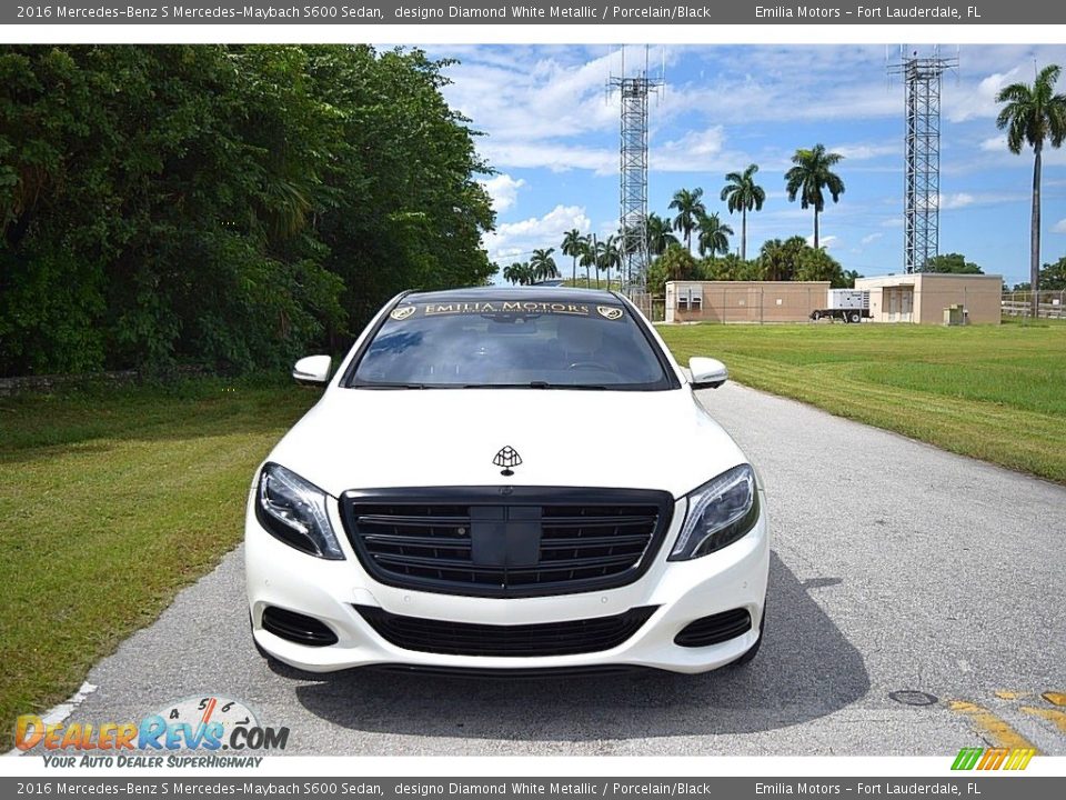 2016 Mercedes-Benz S Mercedes-Maybach S600 Sedan designo Diamond White Metallic / Porcelain/Black Photo #7