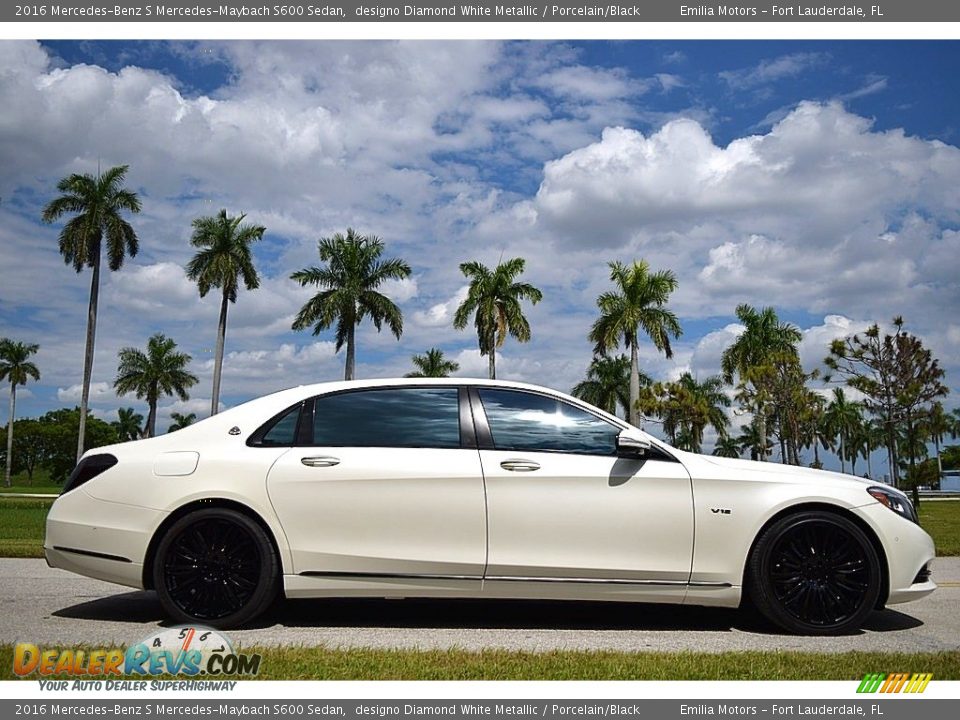 designo Diamond White Metallic 2016 Mercedes-Benz S Mercedes-Maybach S600 Sedan Photo #10