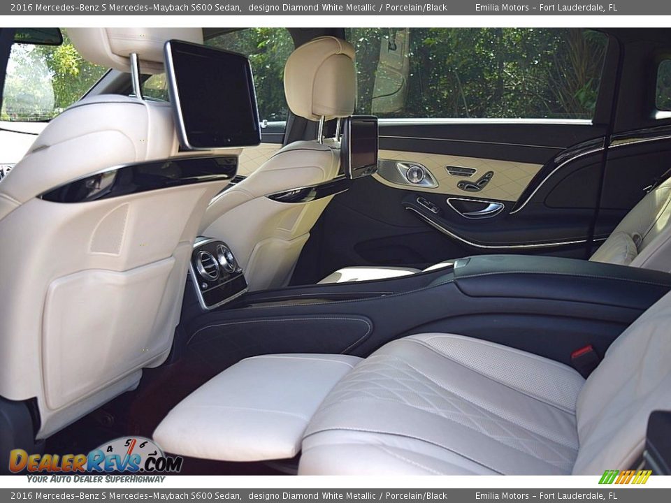 Rear Seat of 2016 Mercedes-Benz S Mercedes-Maybach S600 Sedan Photo #29