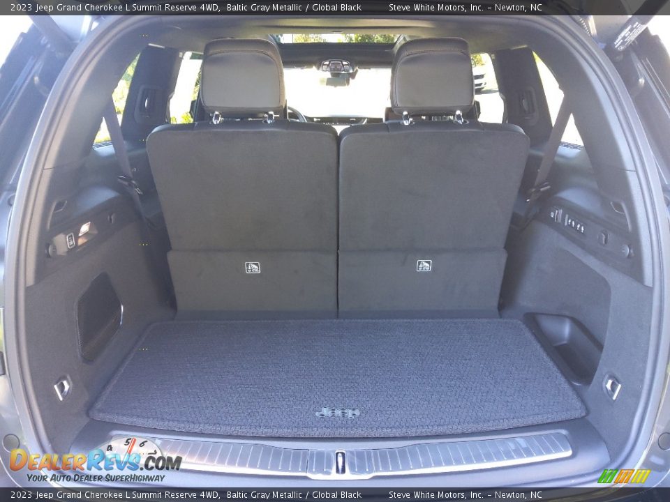 2023 Jeep Grand Cherokee L Summit Reserve 4WD Trunk Photo #20