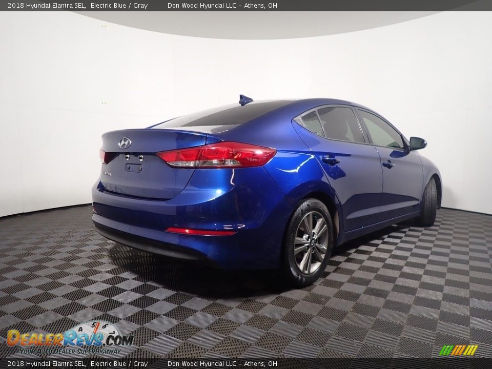 2018 Hyundai Elantra SEL Electric Blue / Gray Photo #16