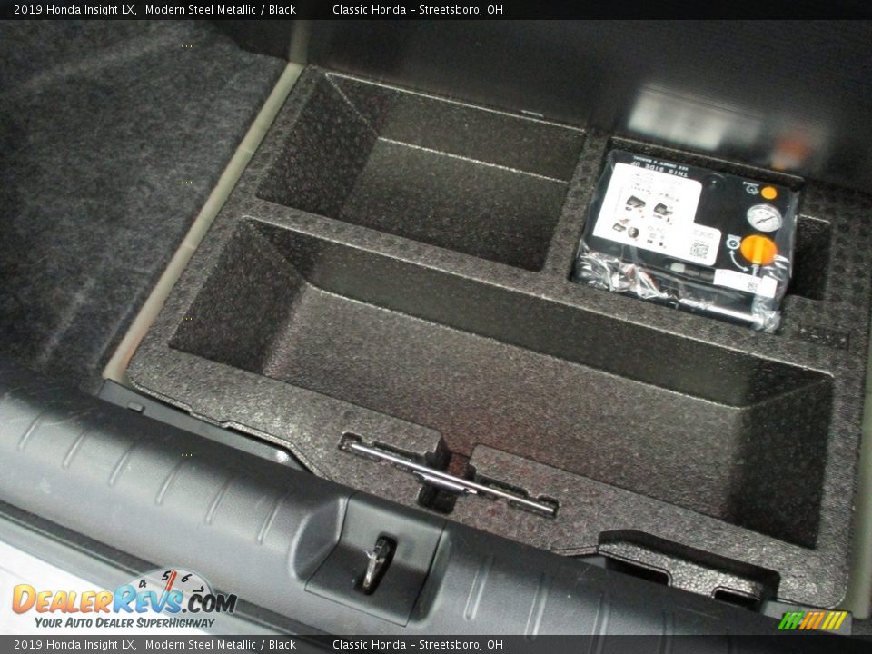 2019 Honda Insight LX Modern Steel Metallic / Black Photo #14