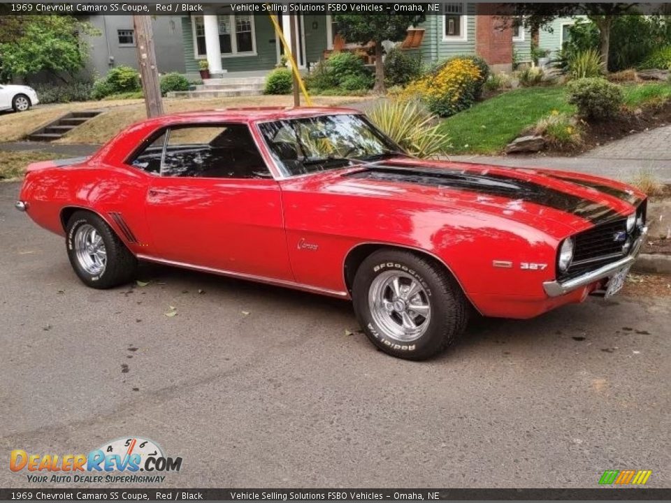 Front 3/4 View of 1969 Chevrolet Camaro SS Coupe Photo #1