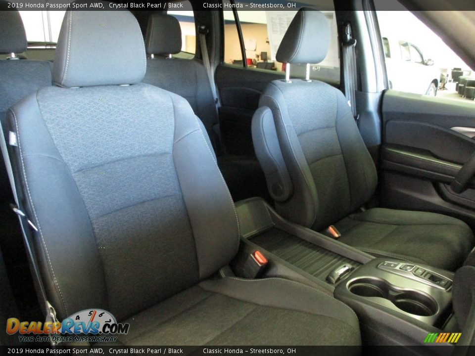 2019 Honda Passport Sport AWD Crystal Black Pearl / Black Photo #16