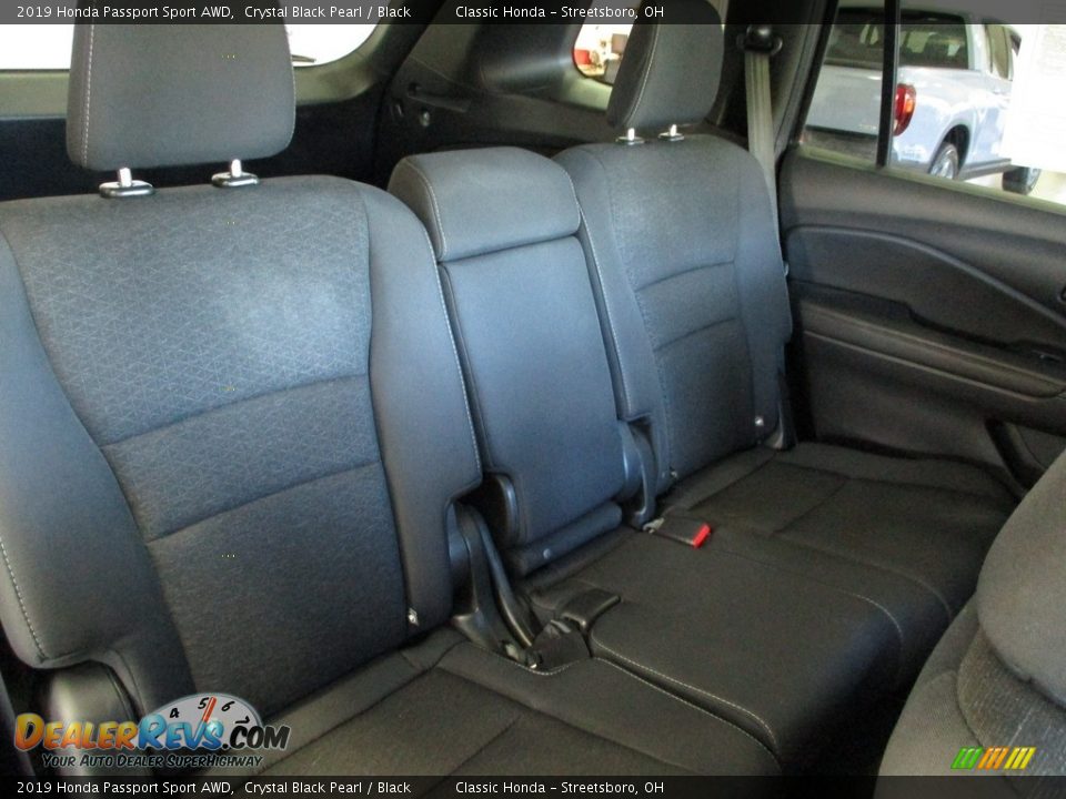 2019 Honda Passport Sport AWD Crystal Black Pearl / Black Photo #21