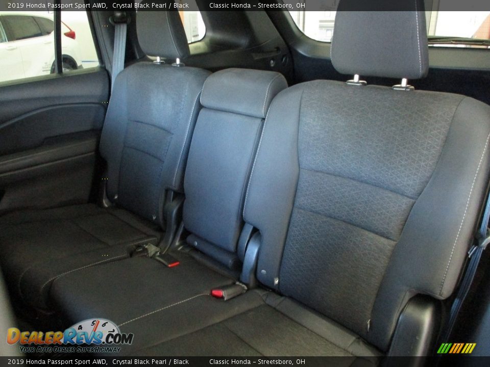 2019 Honda Passport Sport AWD Crystal Black Pearl / Black Photo #24