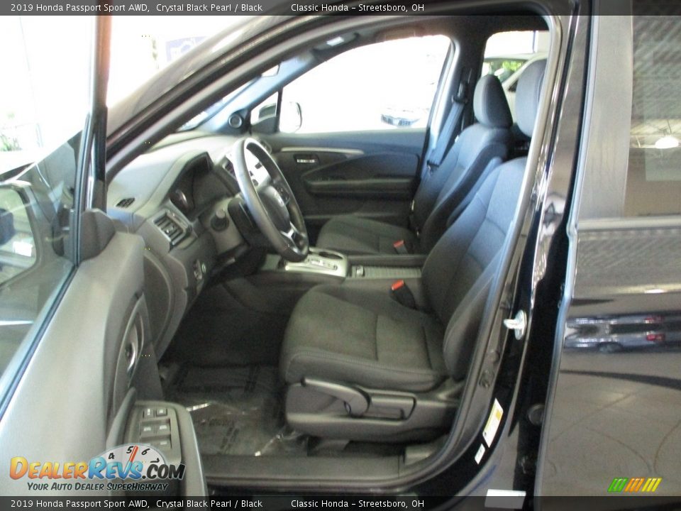 2019 Honda Passport Sport AWD Crystal Black Pearl / Black Photo #26