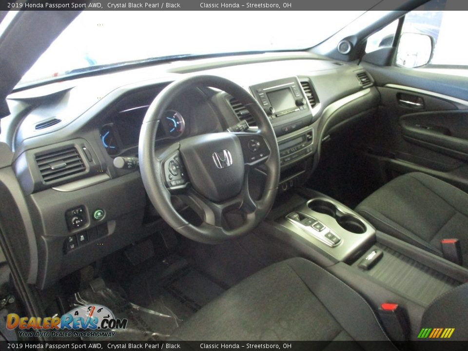 2019 Honda Passport Sport AWD Crystal Black Pearl / Black Photo #28