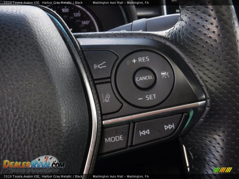 2019 Toyota Avalon XSE Steering Wheel Photo #30