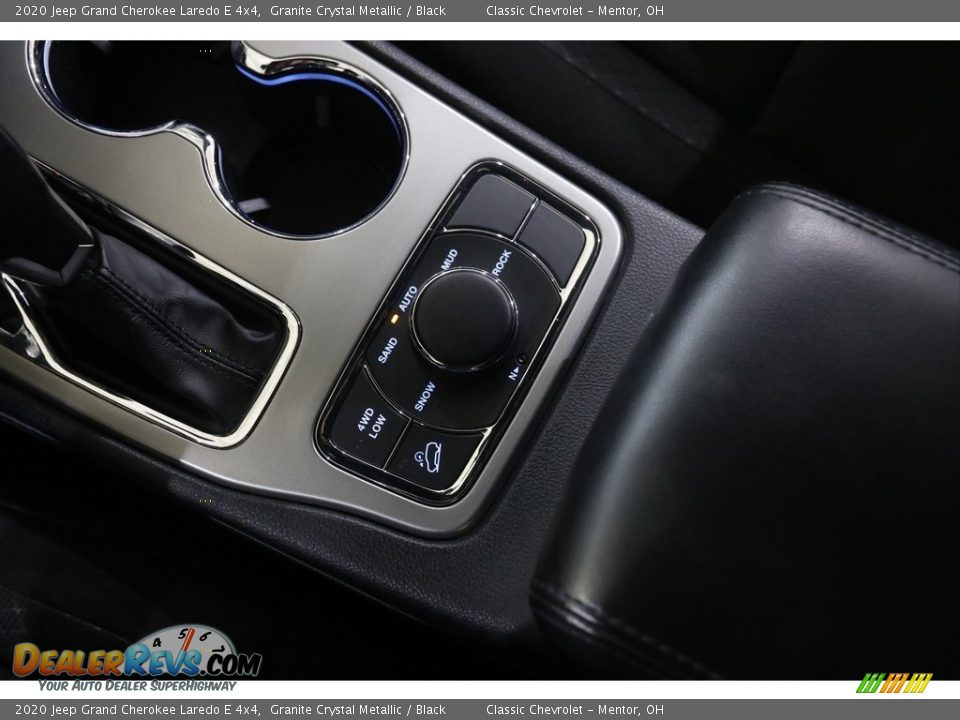 2020 Jeep Grand Cherokee Laredo E 4x4 Granite Crystal Metallic / Black Photo #16