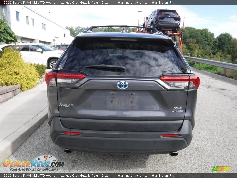 2019 Toyota RAV4 XLE AWD Hybrid Magnetic Gray Metallic / Light Gray Photo #16