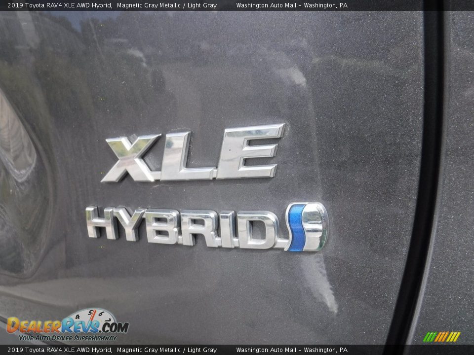 2019 Toyota RAV4 XLE AWD Hybrid Magnetic Gray Metallic / Light Gray Photo #17