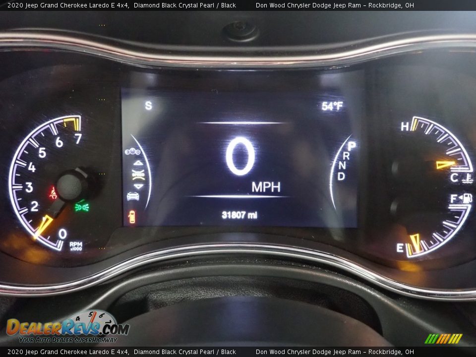2020 Jeep Grand Cherokee Laredo E 4x4 Diamond Black Crystal Pearl / Black Photo #19