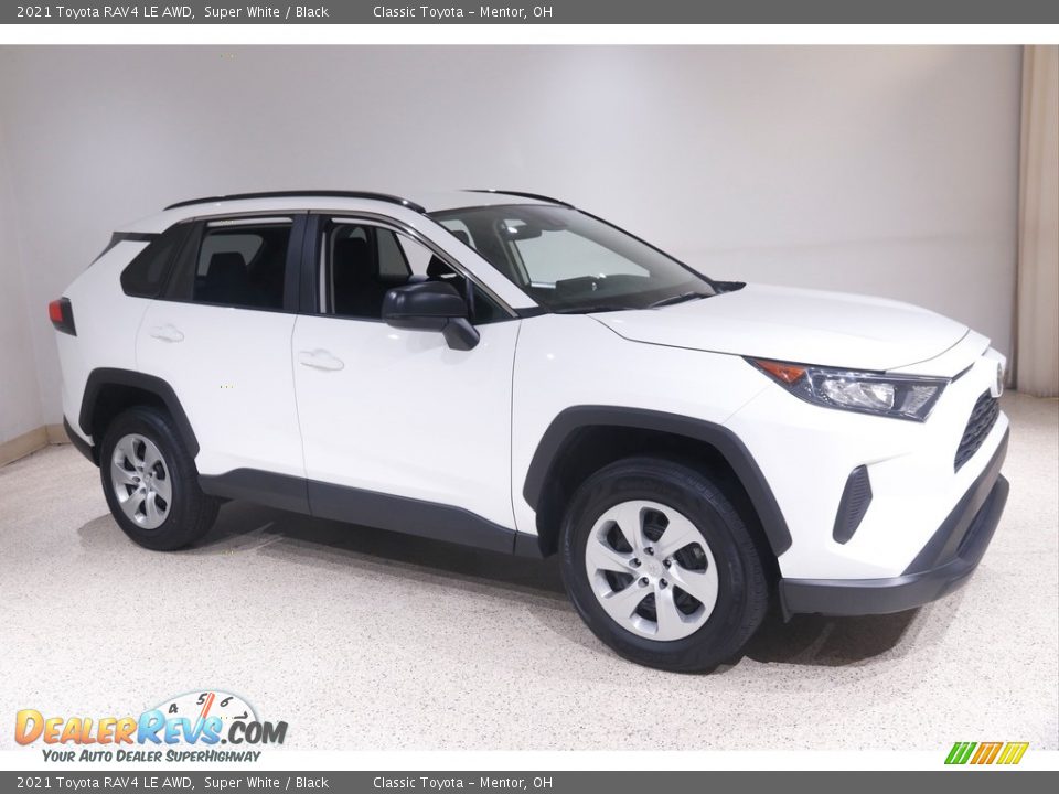 2021 Toyota RAV4 LE AWD Super White / Black Photo #1
