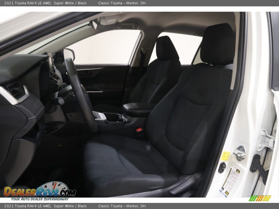 2021 Toyota RAV4 LE AWD Super White / Black Photo #5