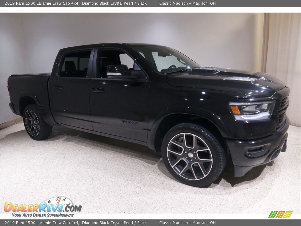 2019 Ram 1500 Laramie Crew Cab 4x4 Diamond Black Crystal Pearl / Black Photo #1