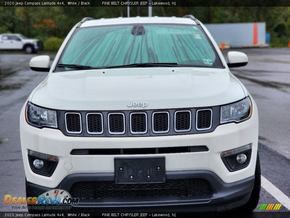 2020 Jeep Compass Latitude 4x4 White / Black Photo #3