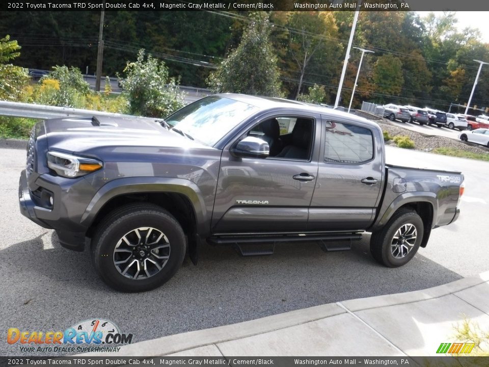 2022 Toyota Tacoma TRD Sport Double Cab 4x4 Magnetic Gray Metallic / Cement/Black Photo #16