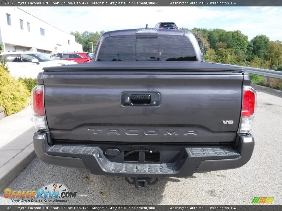 2022 Toyota Tacoma TRD Sport Double Cab 4x4 Magnetic Gray Metallic / Cement/Black Photo #18