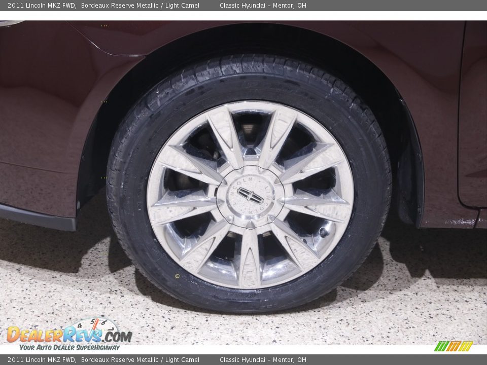 2011 Lincoln MKZ FWD Bordeaux Reserve Metallic / Light Camel Photo #25