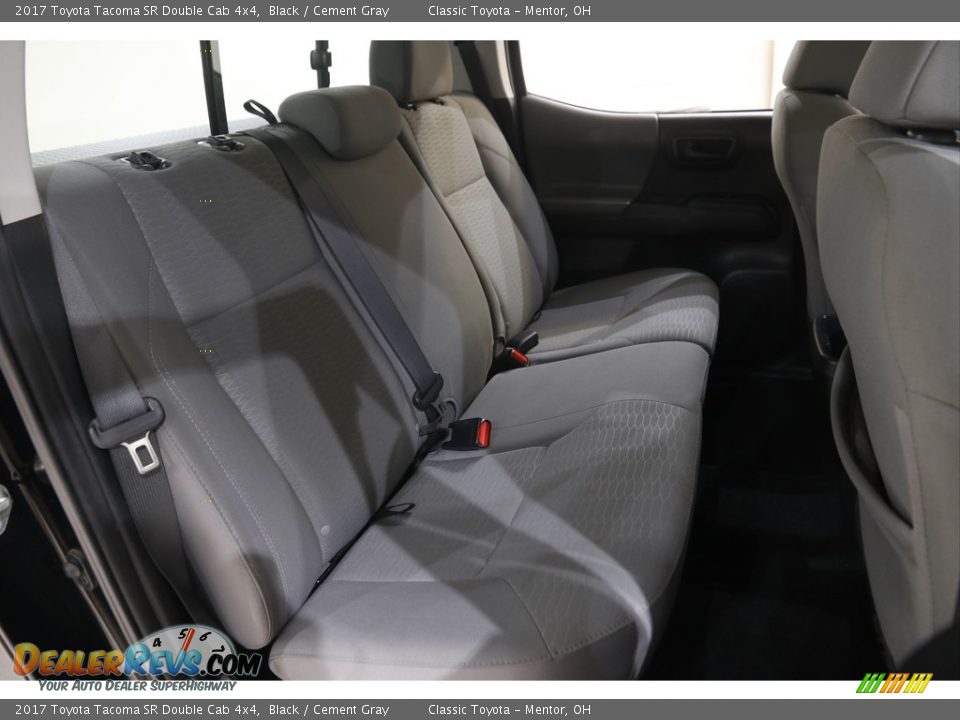 2017 Toyota Tacoma SR Double Cab 4x4 Black / Cement Gray Photo #16