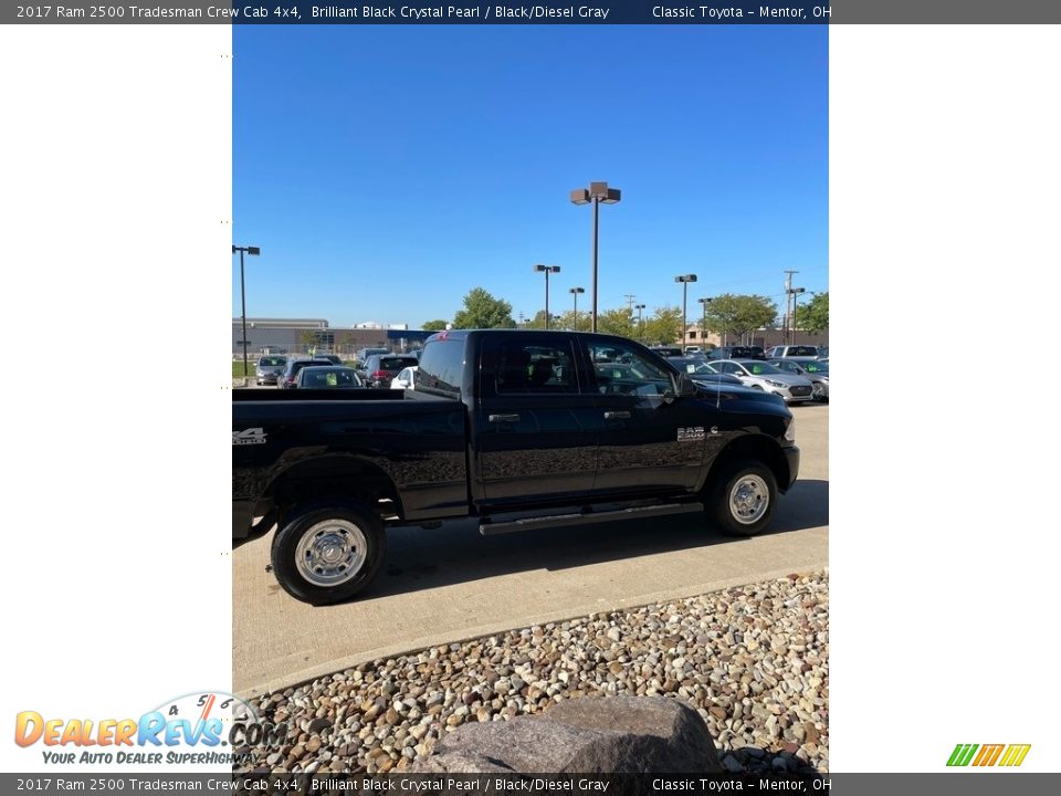 2017 Ram 2500 Tradesman Crew Cab 4x4 Brilliant Black Crystal Pearl / Black/Diesel Gray Photo #3