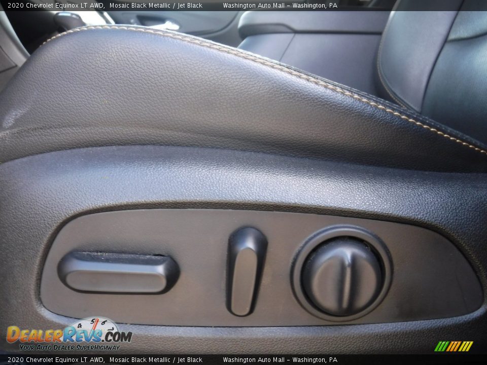 2020 Chevrolet Equinox LT AWD Mosaic Black Metallic / Jet Black Photo #19