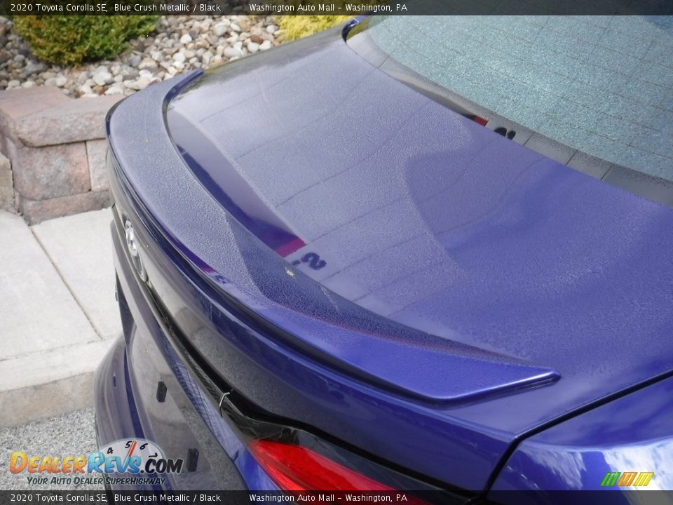 2020 Toyota Corolla SE Blue Crush Metallic / Black Photo #17