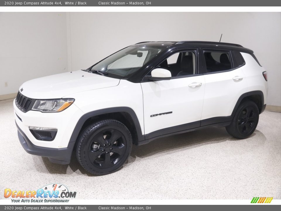 2020 Jeep Compass Altitude 4x4 White / Black Photo #3