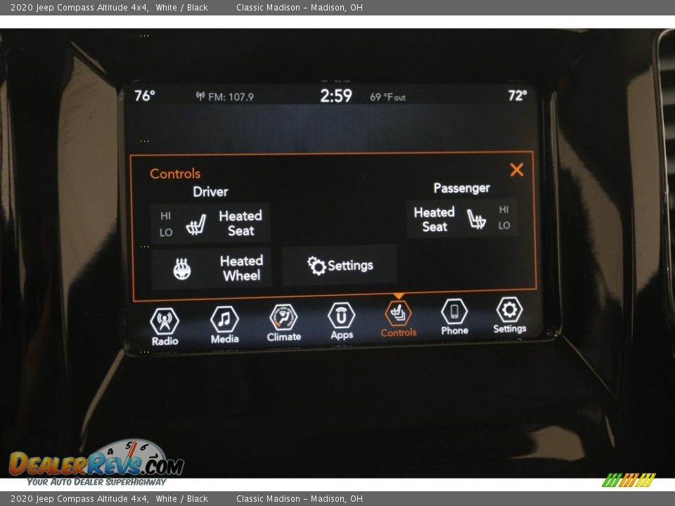 2020 Jeep Compass Altitude 4x4 White / Black Photo #12