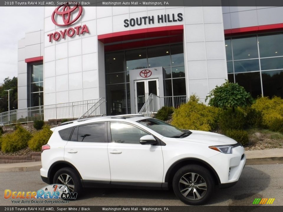 2018 Toyota RAV4 XLE AWD Super White / Black Photo #2