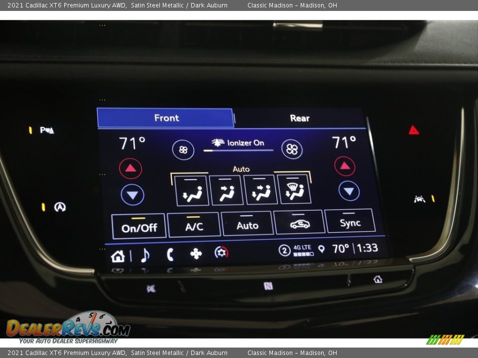 Controls of 2021 Cadillac XT6 Premium Luxury AWD Photo #12