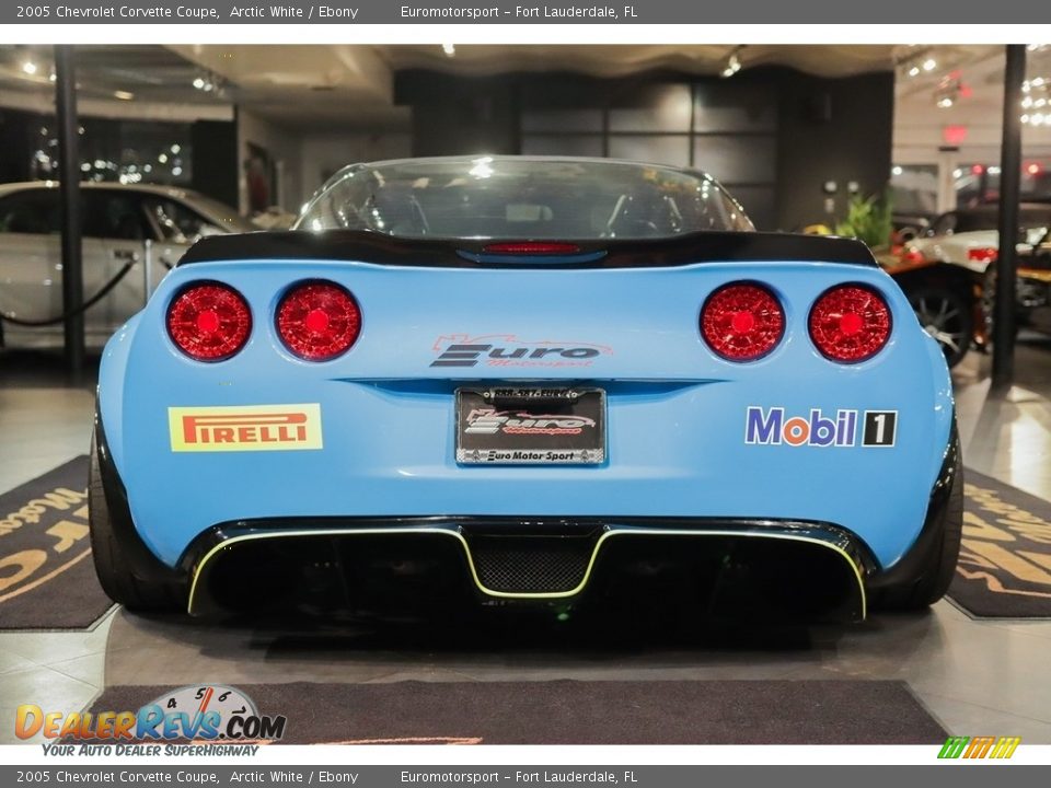 2005 Chevrolet Corvette Coupe Arctic White / Ebony Photo #8