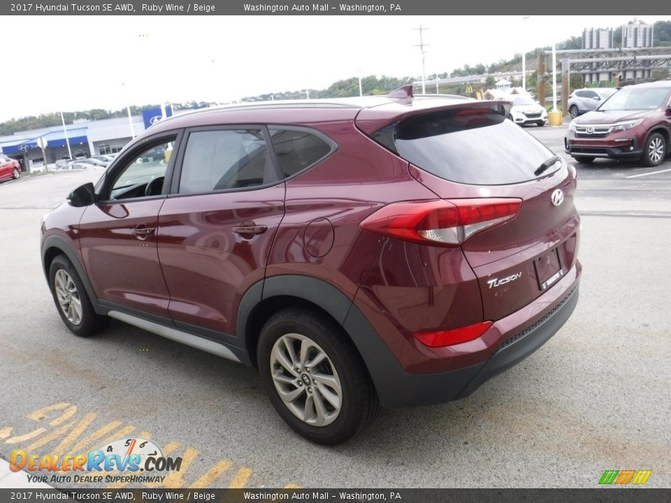 2017 Hyundai Tucson SE AWD Ruby Wine / Beige Photo #7