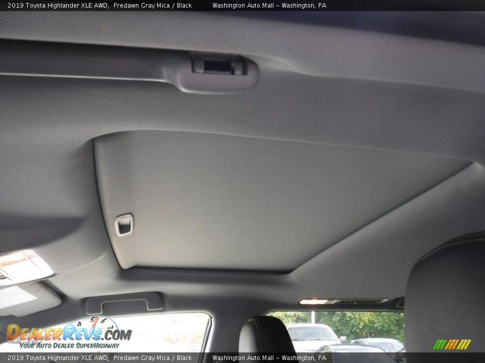 2019 Toyota Highlander XLE AWD Predawn Gray Mica / Black Photo #18