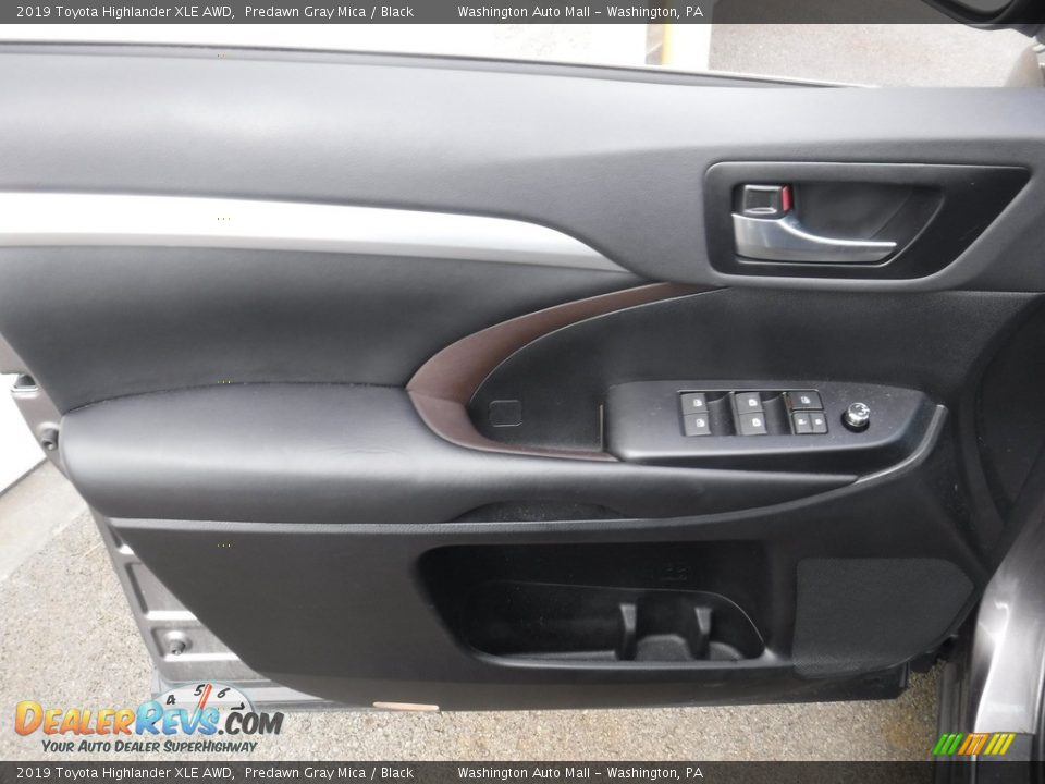 2019 Toyota Highlander XLE AWD Predawn Gray Mica / Black Photo #19