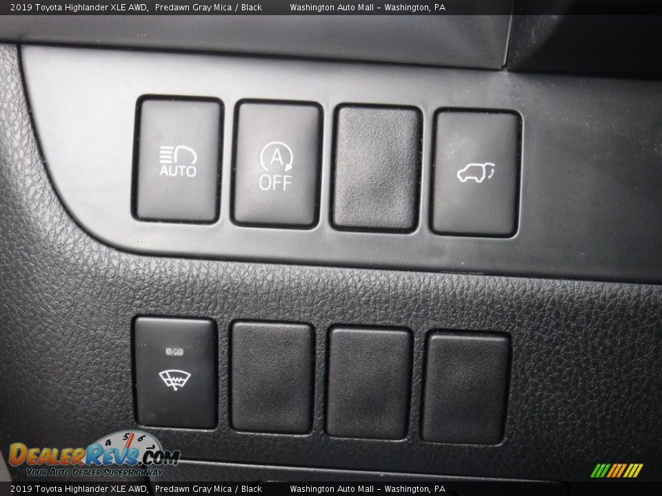 2019 Toyota Highlander XLE AWD Predawn Gray Mica / Black Photo #23