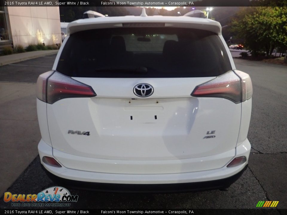 2016 Toyota RAV4 LE AWD Super White / Black Photo #3