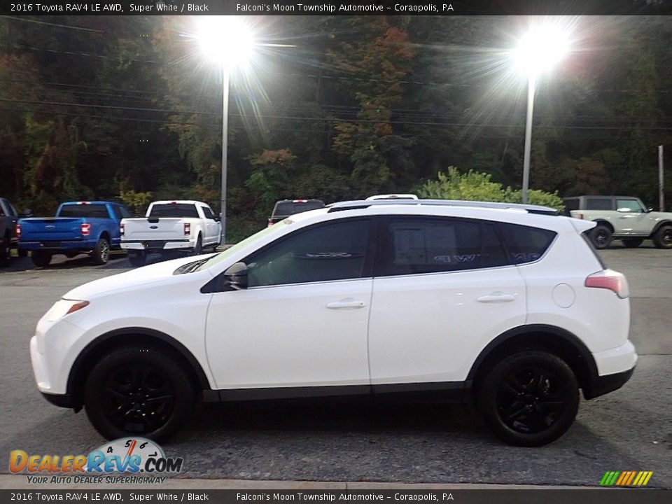 2016 Toyota RAV4 LE AWD Super White / Black Photo #6